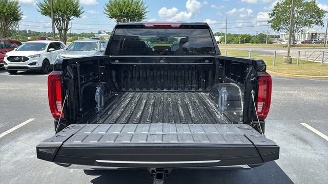 Used 2024 GMC Sierra 1500 SLT AWD/4WD image 9