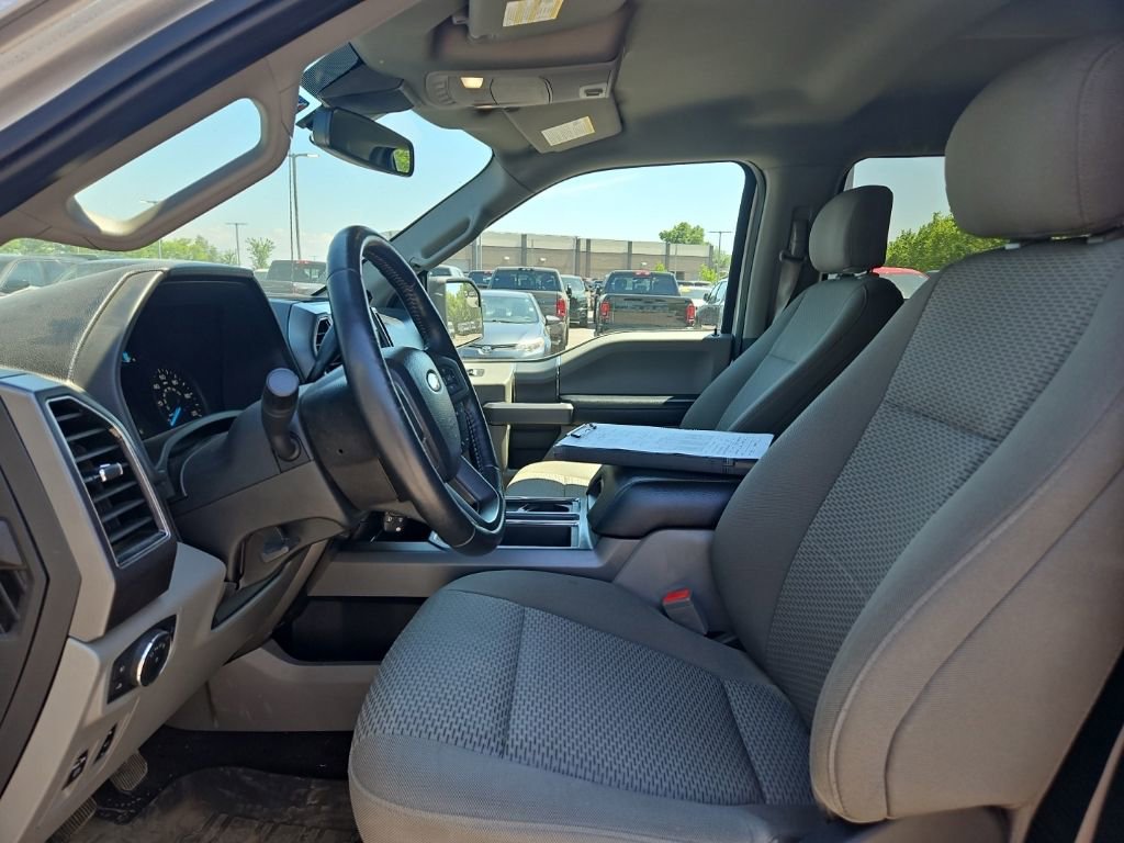 Used 2019 Ford F150 XLT w/ Equipment Group 302A Luxury AWD/4WD image 15
