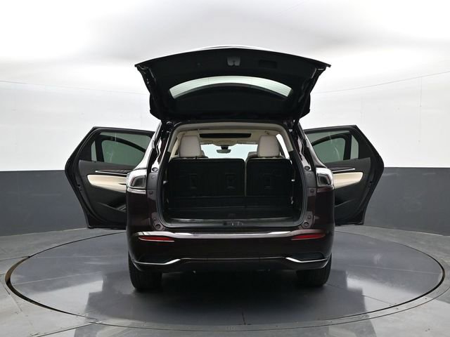 Used 2023 Buick Enclave Avenir w/ Avenir Technology Package image 33