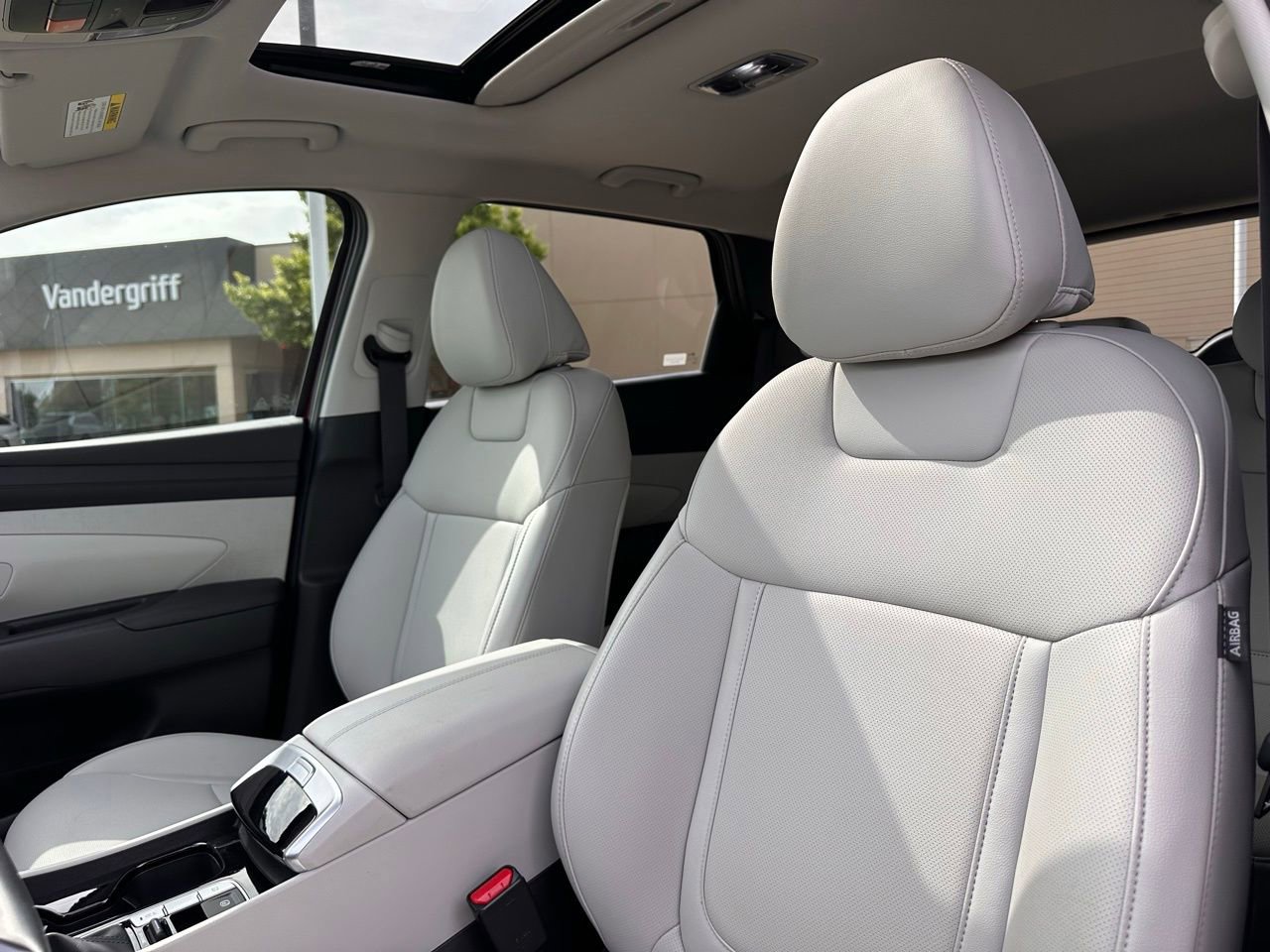 Certified 2025 Hyundai Tucson SEL FWD image 20