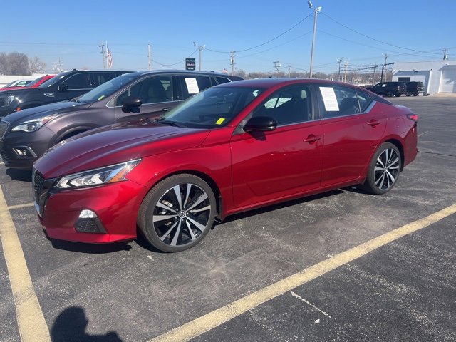 Used 2021 Nissan Altima 2.5 SR w/ SR Premium Package image 10