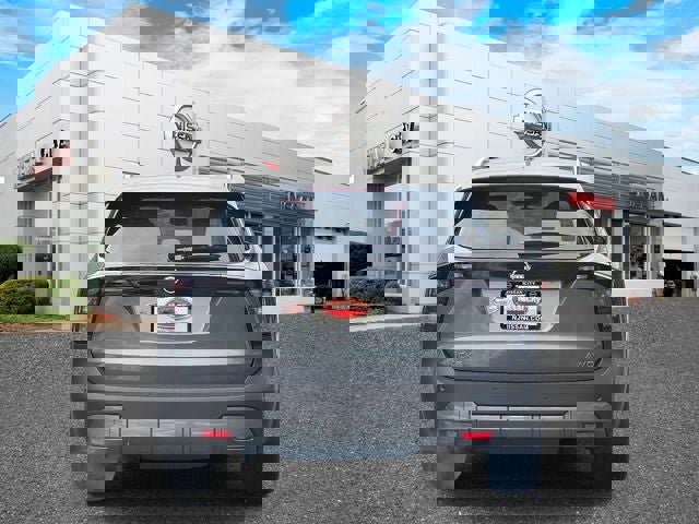 New 2025 Nissan Kicks SV w/ SV Premium Package image 6