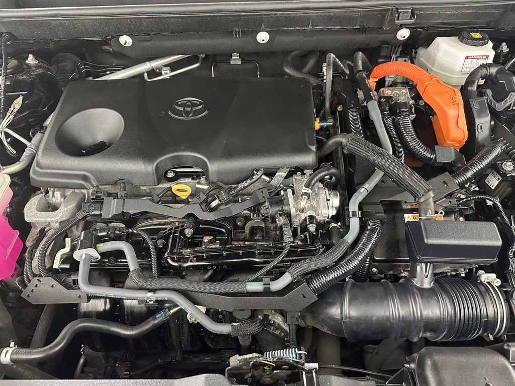 Used 2022 Toyota RAV4 Limited AWD/4WD image 33