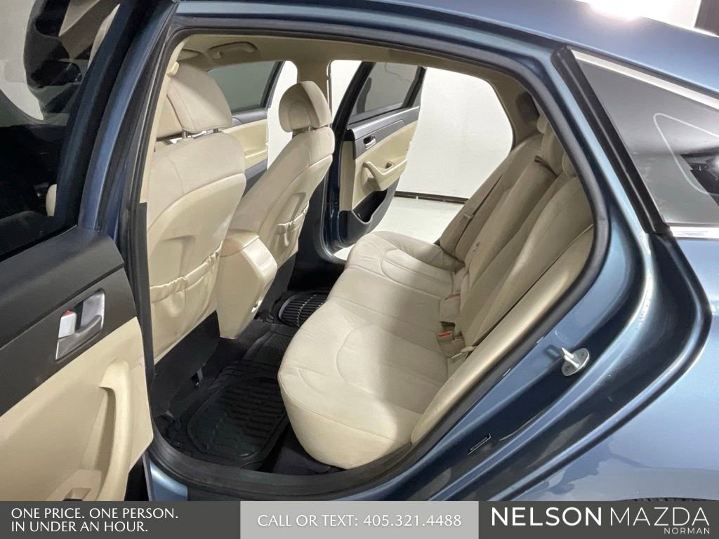 Used 2016 Hyundai Sonata SE image 12
