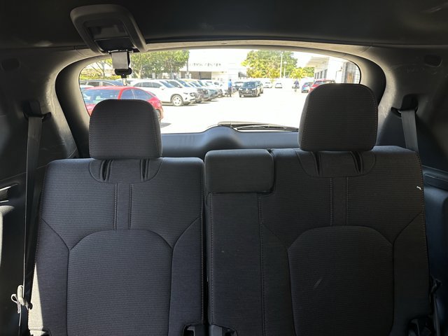 Used 2024 Honda Pilot Sport image 25