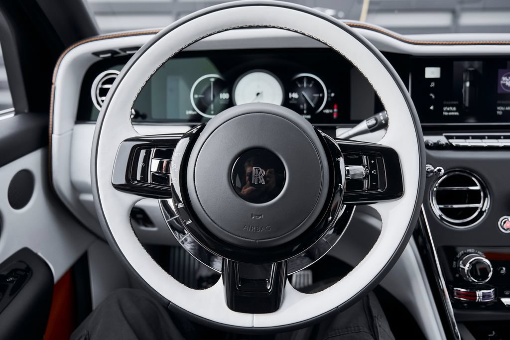 Used 2026 Rolls-Royce Cullinan AWD/4WD image 63