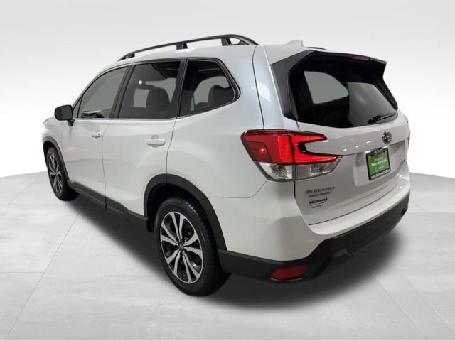 Used 2022 Subaru Forester Limited image 11