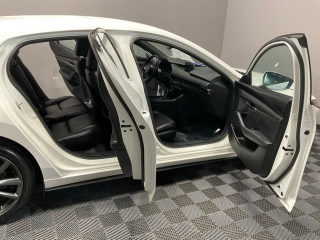 Used 2019 MAZDA MAZDA3 AWD Hatchback image 22