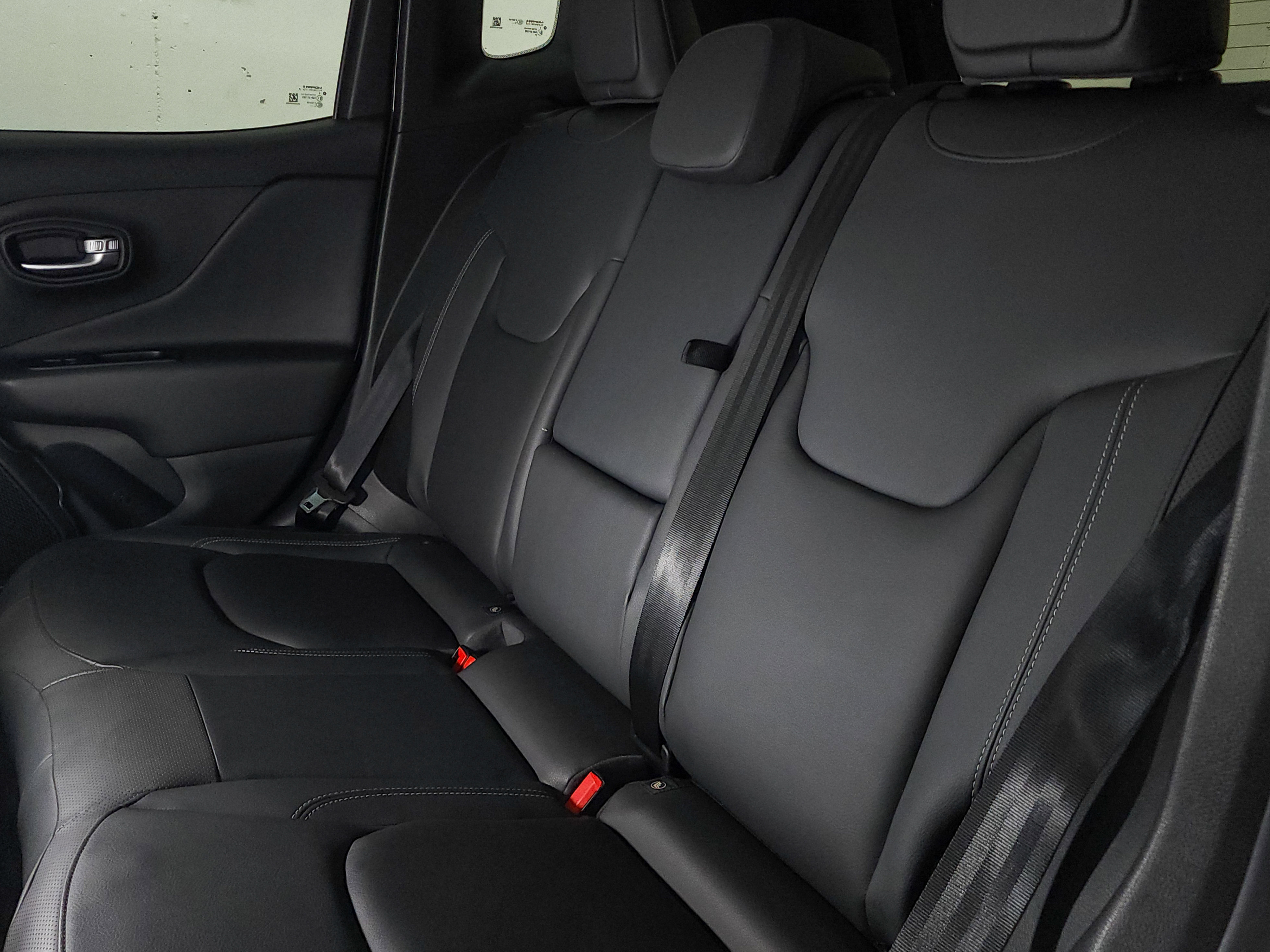 Used 2021 Jeep Renegade Limited image 45