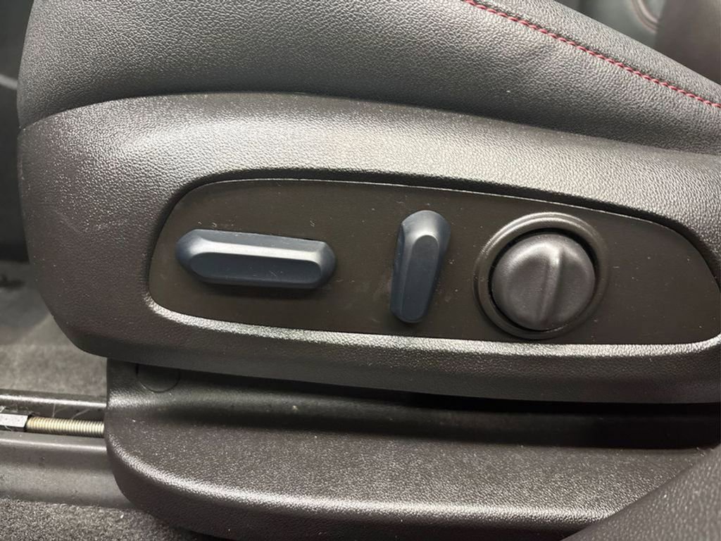 Used 2023 Chevrolet Blazer RS w/ Driver Confidence II Package image 42