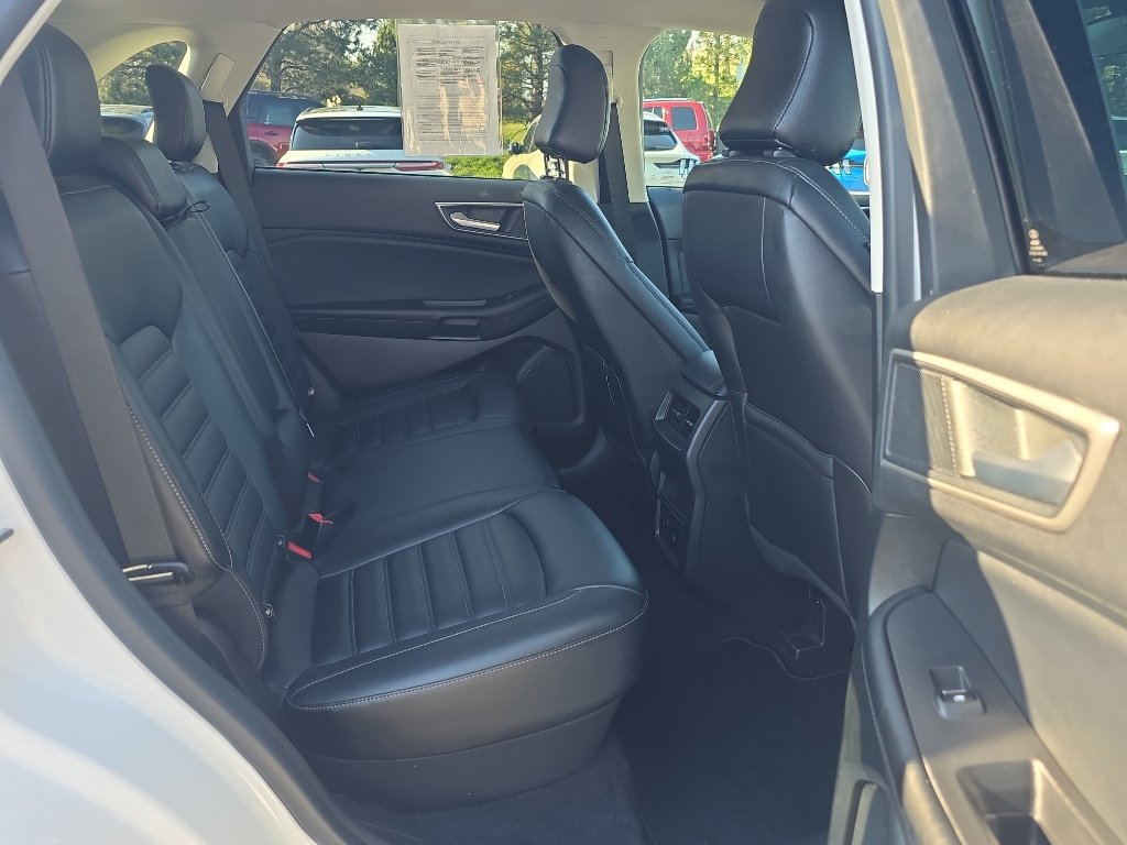 Certified 2022 Ford Edge SEL w/ Convenience Package image 11