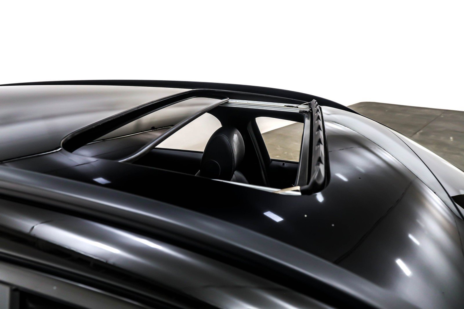 Certified 2022 Mercedes-Benz E 450 4MATIC All-Terrain Wagon image 23