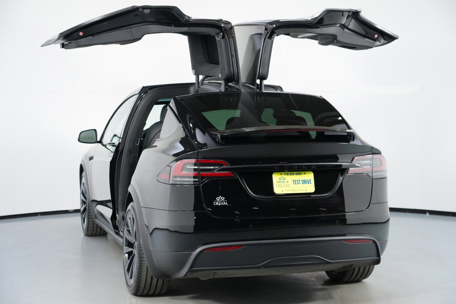 Used 2023 Tesla Model X image 52