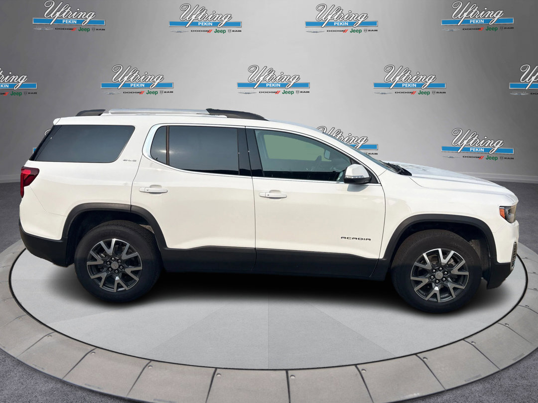 Used 2023 GMC Acadia SLE w/ Driver Convenience Package image 2
