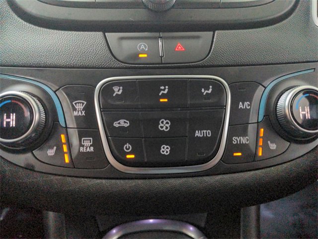 Used 2023 Chevrolet Malibu LT image 32