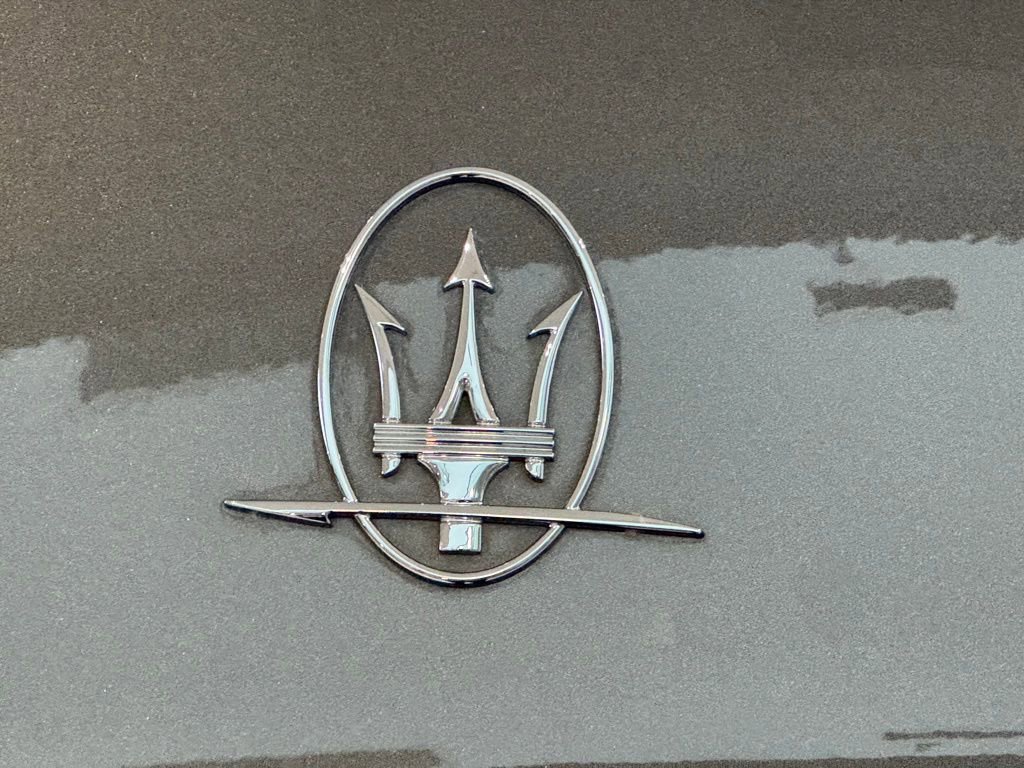 Used 2019 Maserati Levante image 17