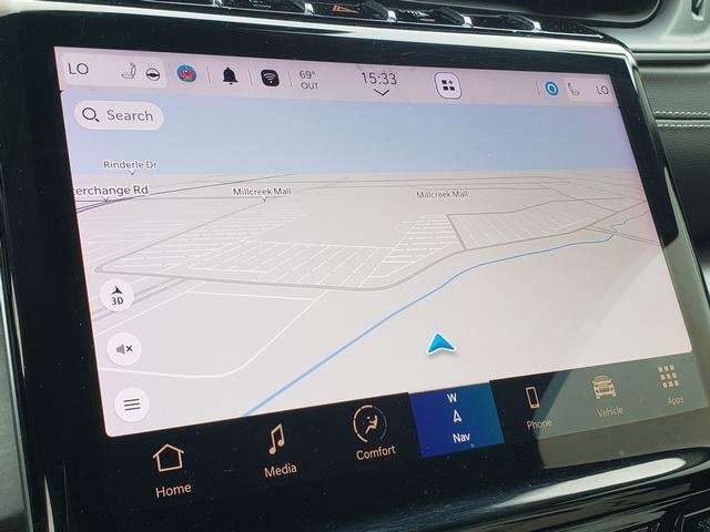 Used 2023 Jeep Grand Cherokee L Limited image 24