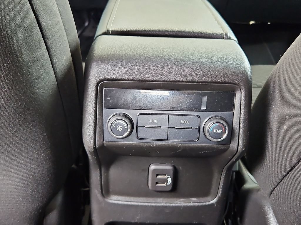 Used 2019 GMC Acadia SLE FWD image 27