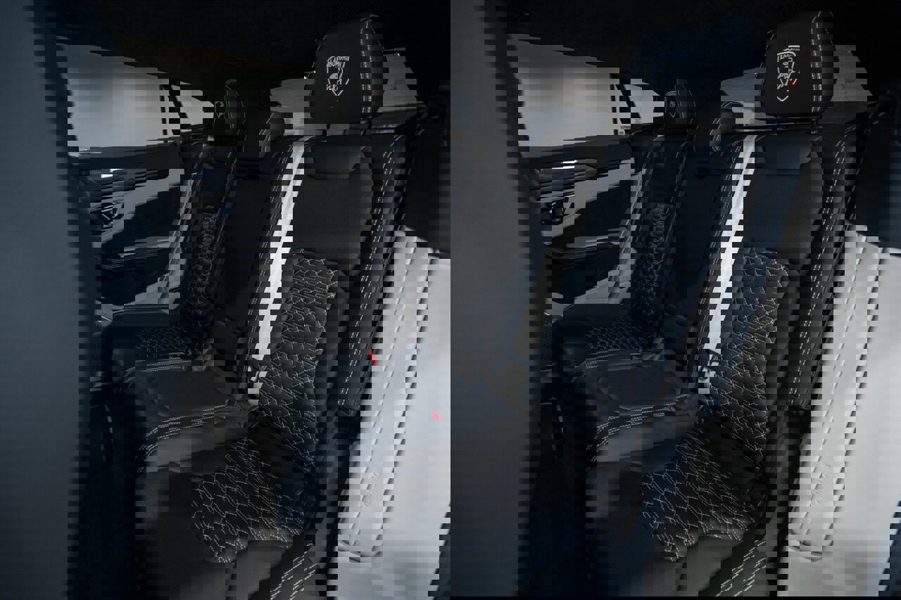 Used 2022 Lamborghini Urus image 30