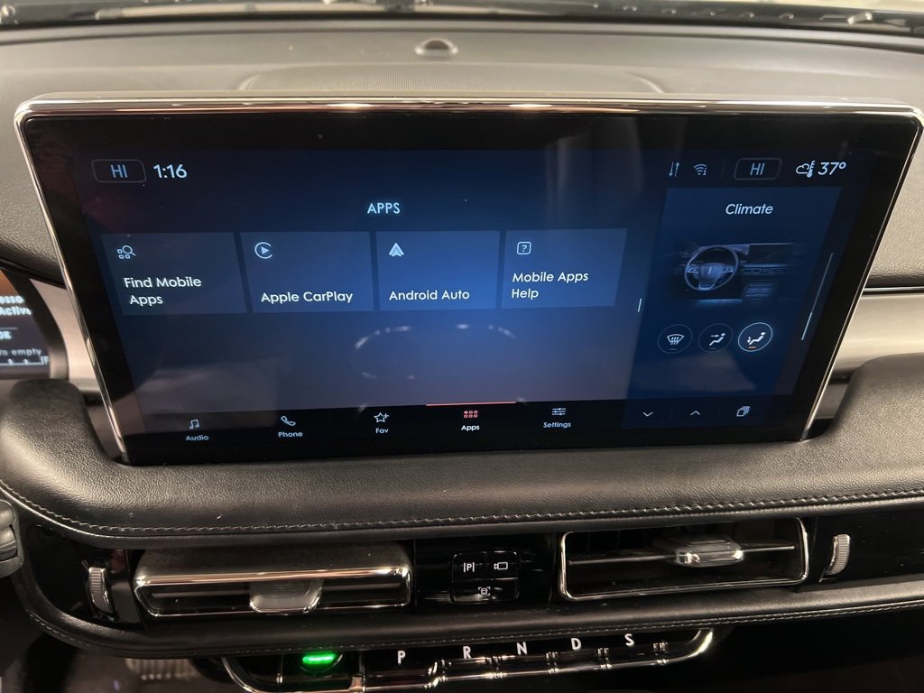 Certified 2022 Lincoln Nautilus AWD image 8