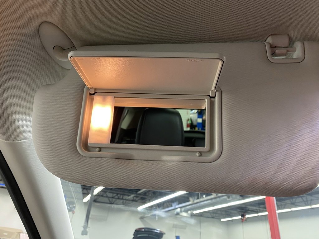 Used 2019 Ford Escape SEL image 31