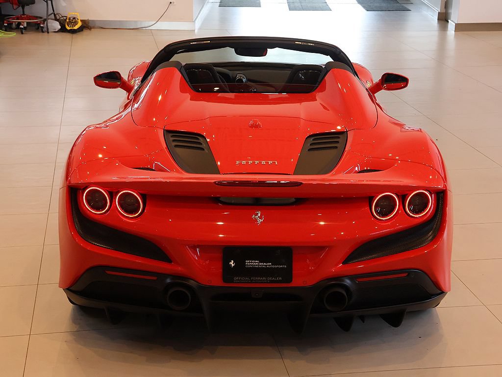 Certified 2023 Ferrari F8 Tributo RWD image 57