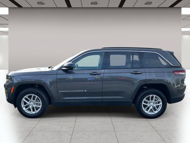 Used 2025 Jeep Grand Cherokee Laredo X AWD/4WD image 7