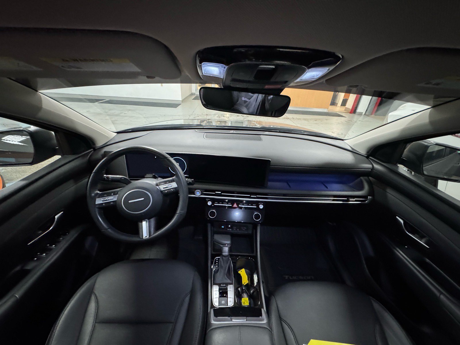 Used 2025 Hyundai Tucson SEL FWD image 14