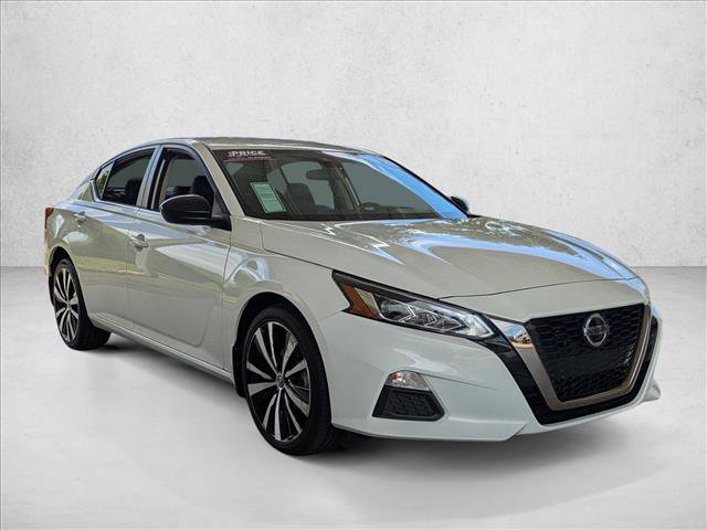 Used 2022 Nissan Altima 2.5 SR AWD/4WD image 3