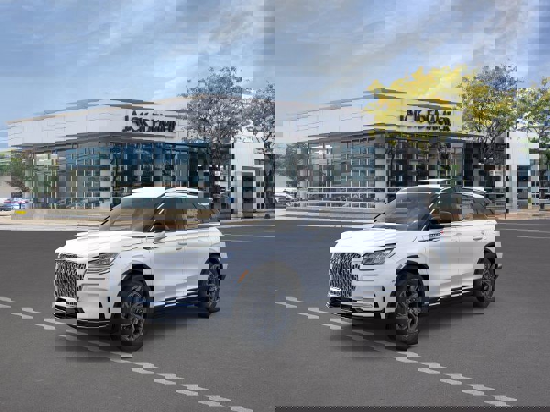 Used 2026 Lincoln Corsair Premiere image 1