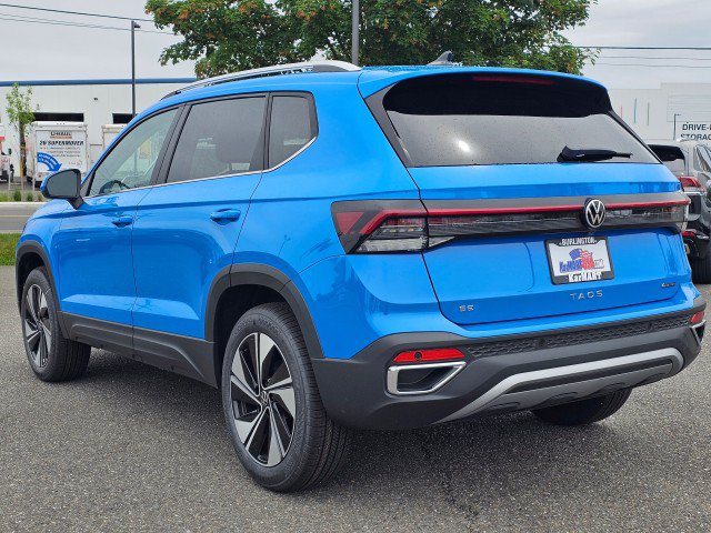 New 2026 Volkswagen Taos SE AWD/4WD image 5