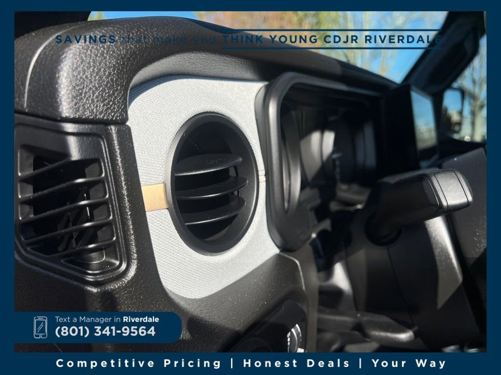 Used 2024 Jeep Wrangler Willys 4xe image 29