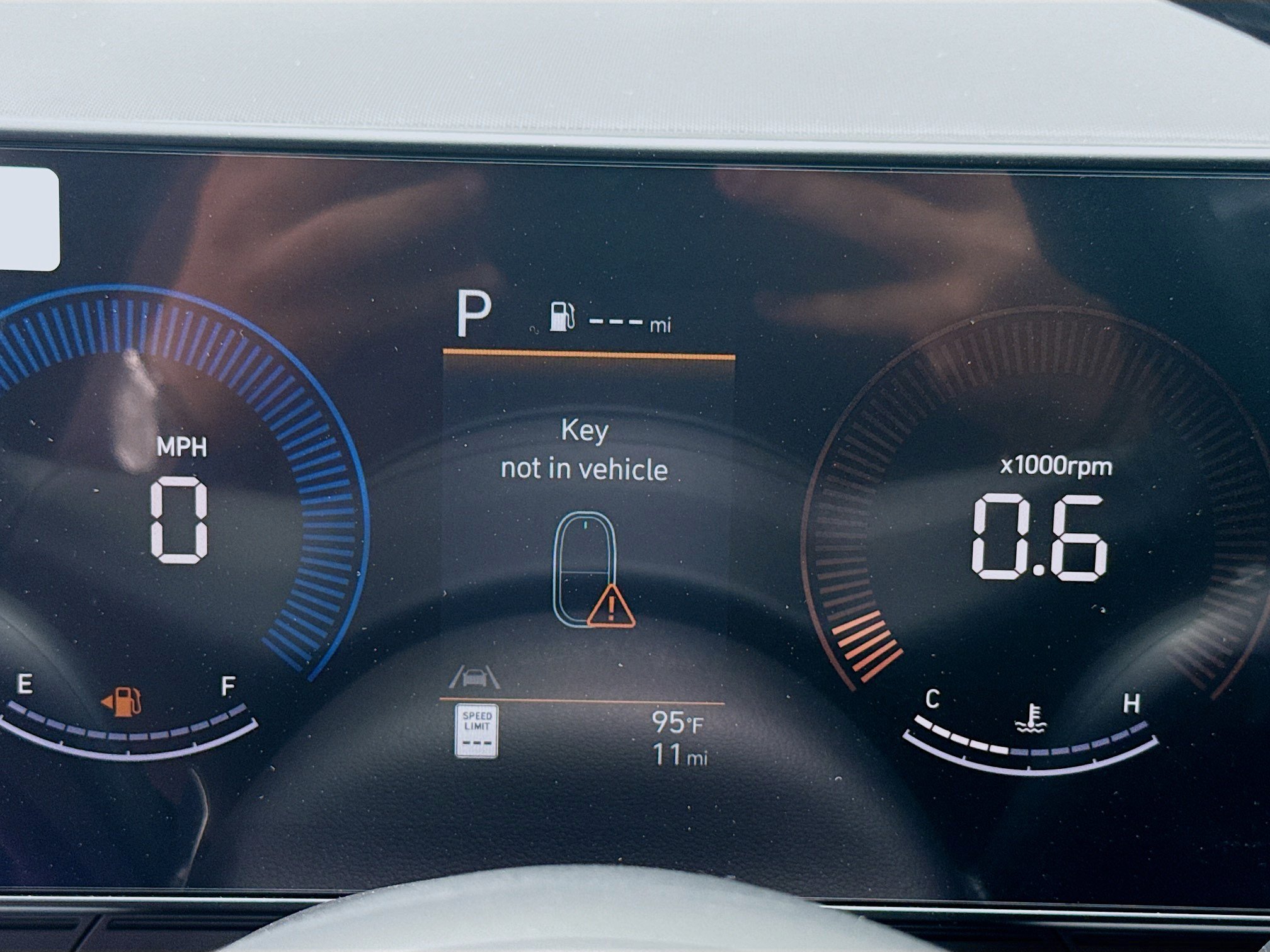 New 2026 Hyundai Kona SEL Sport FWD image 9