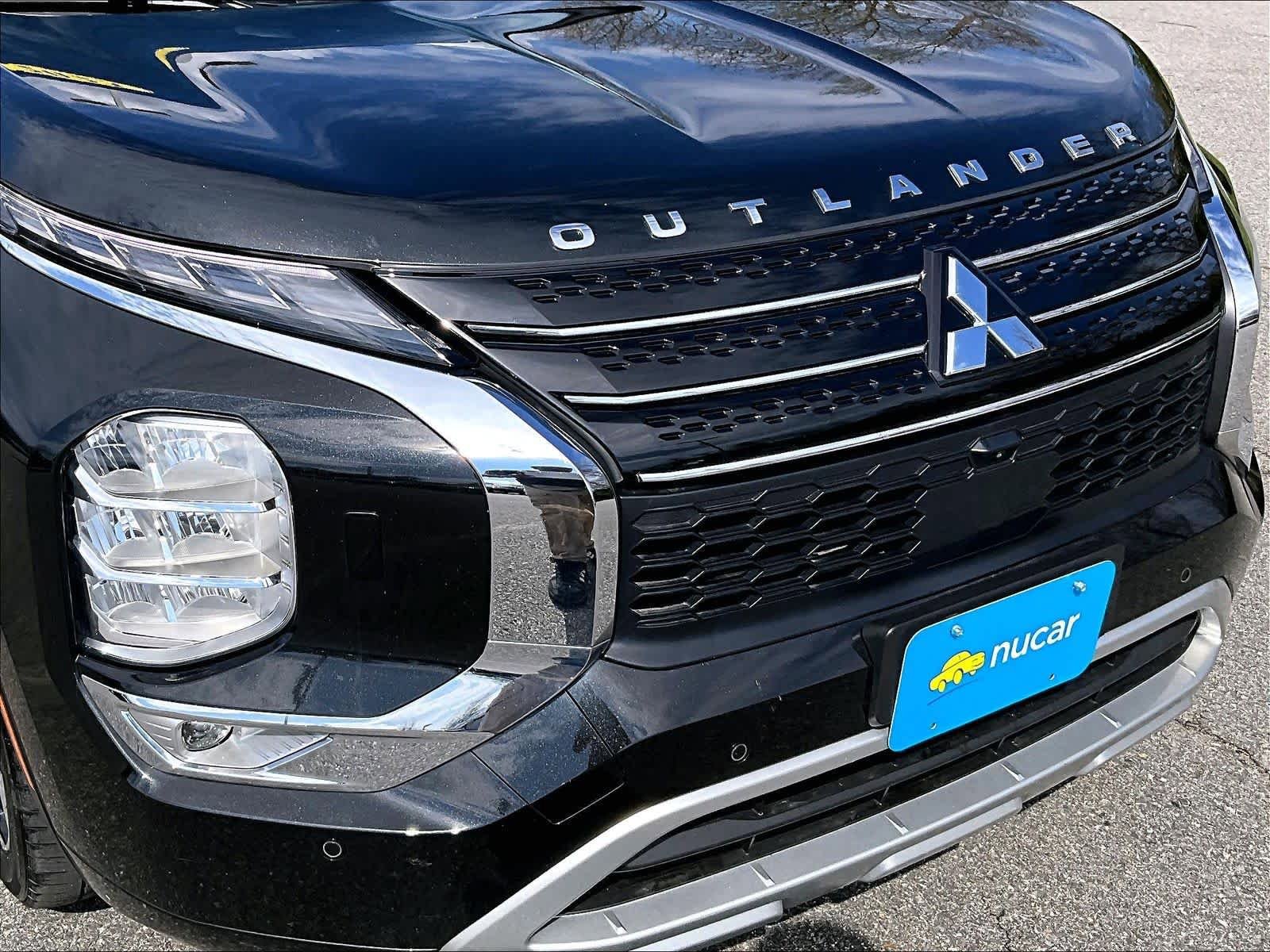 Used 2023 Mitsubishi Outlander SEL image 31