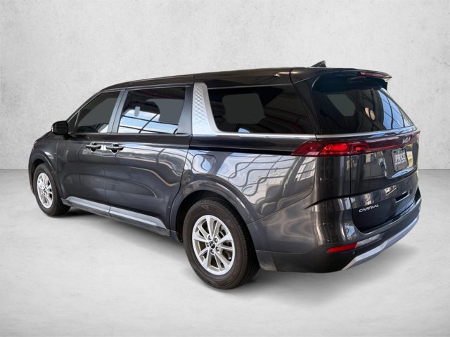 Used 2024 Kia Carnival LX FWD image 7