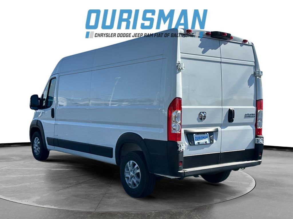 New 2025 RAM ProMaster 2500 w/ Quick Order Package 22G SLT image 4