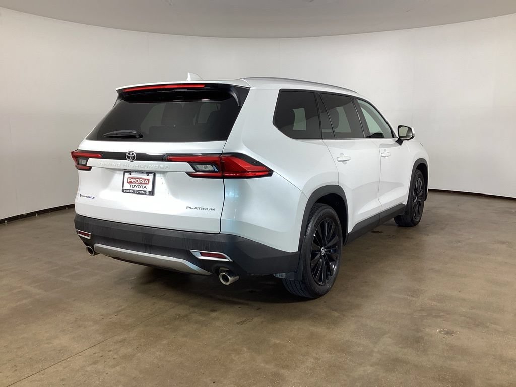 Used 2024 Toyota Grand Highlander AWD Hybrid image 6