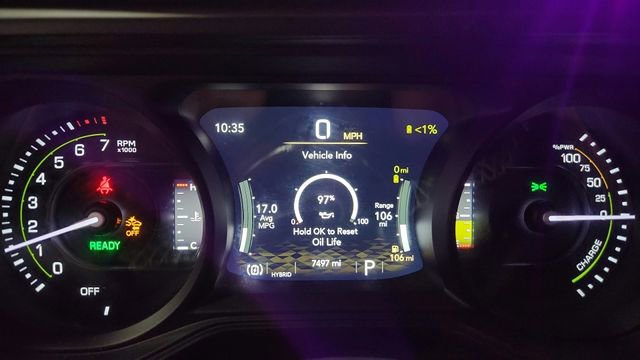 Used 2025 Jeep Wrangler Unlimited Sahara image 10