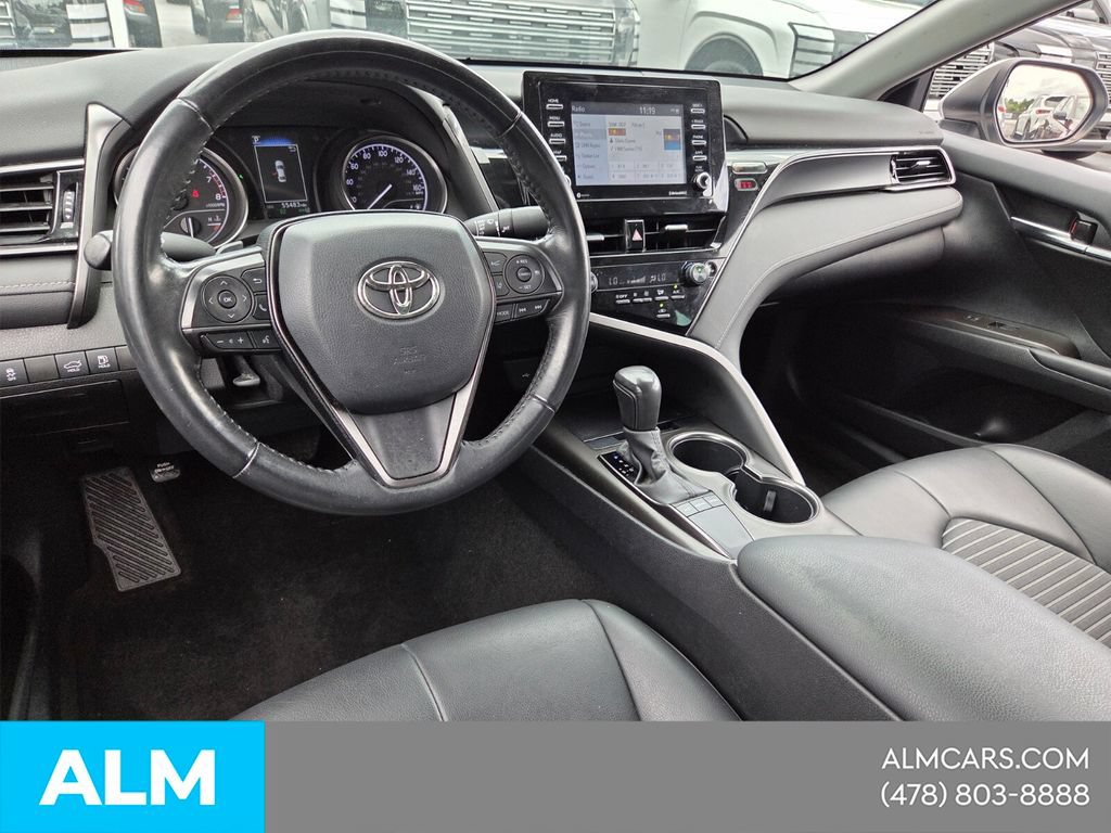 Used 2022 Toyota Camry SE w/ Convenience Package FWD image 7