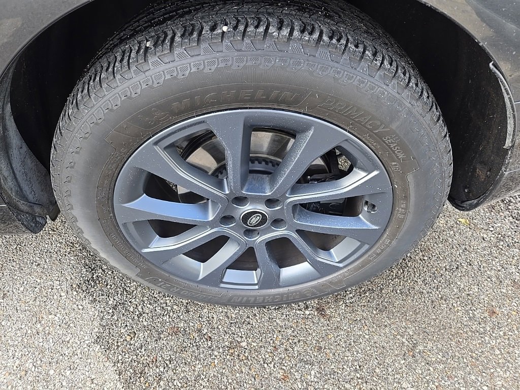 Used 2023 Land Rover Range Rover Sport SE Dynamic image 8