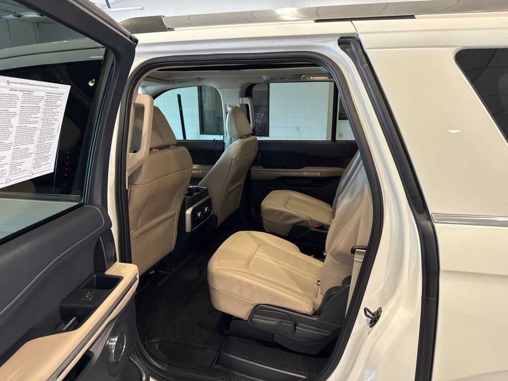 Used 2022 Ford Expedition Max Limited AWD/4WD image 21