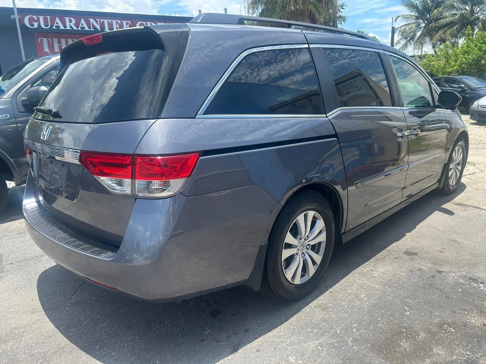 Used 2015 Honda Odyssey EX-L image 4