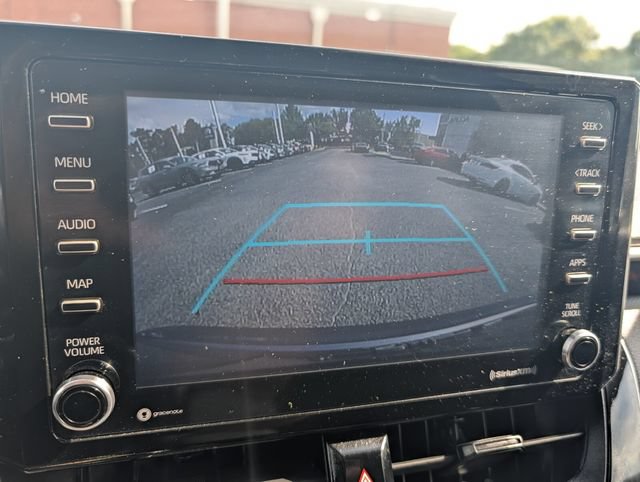 Used 2021 Toyota Corolla LE FWD image 19