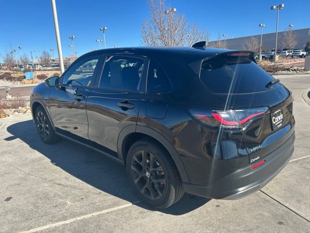 Used 2025 Honda HR-V Sport image 5