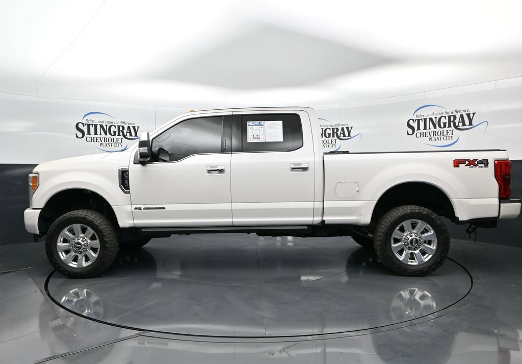 Used 2017 Ford F250 Platinum w/ Platinum Ultimate Package image 4
