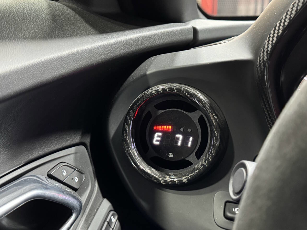 Used 2017 Chevrolet Camaro ZL1 image 44