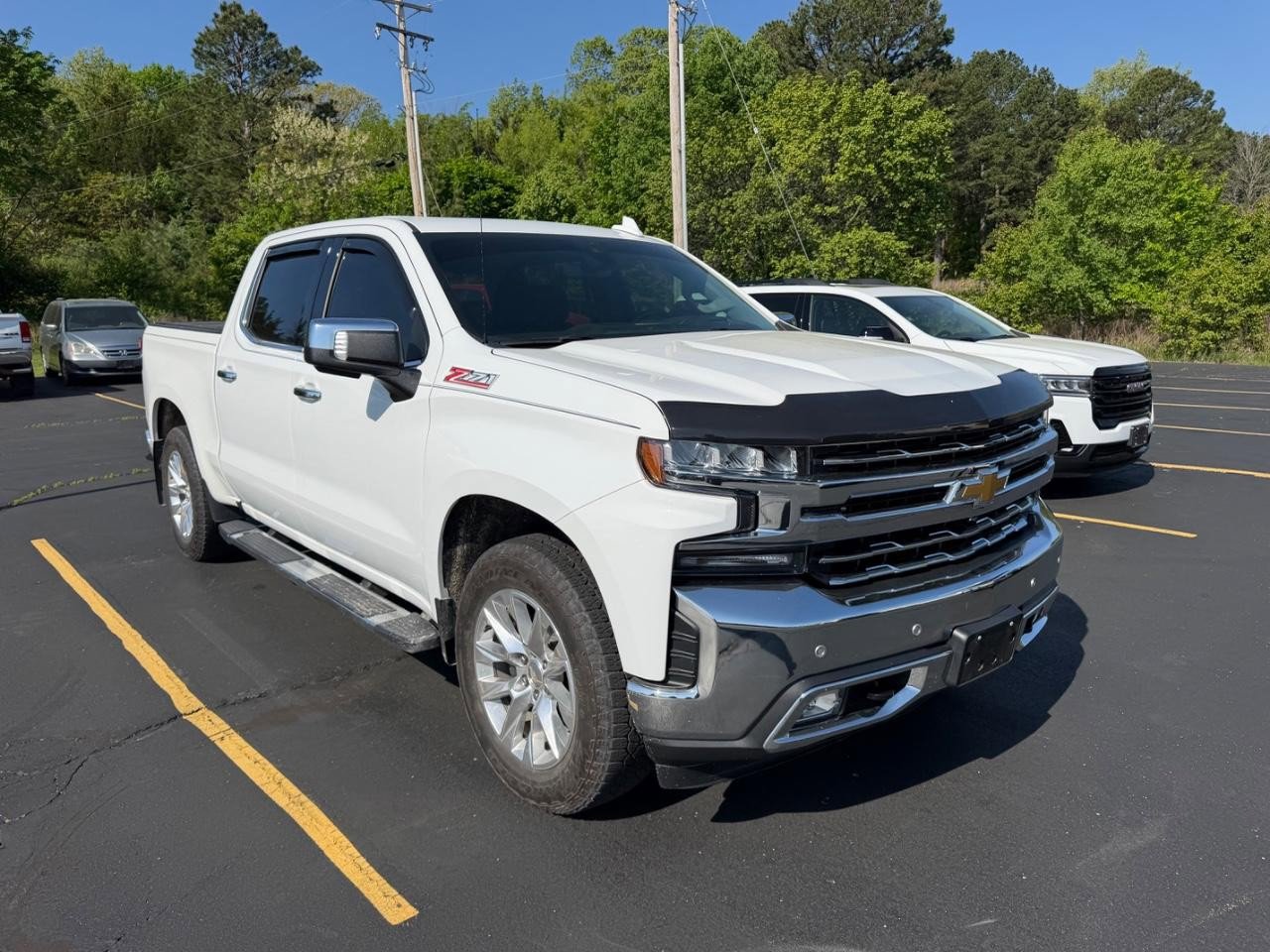 Used 2022 Chevrolet Silverado 1500 LTZ w/ LTZ Premium Package AWD/4WD image 2