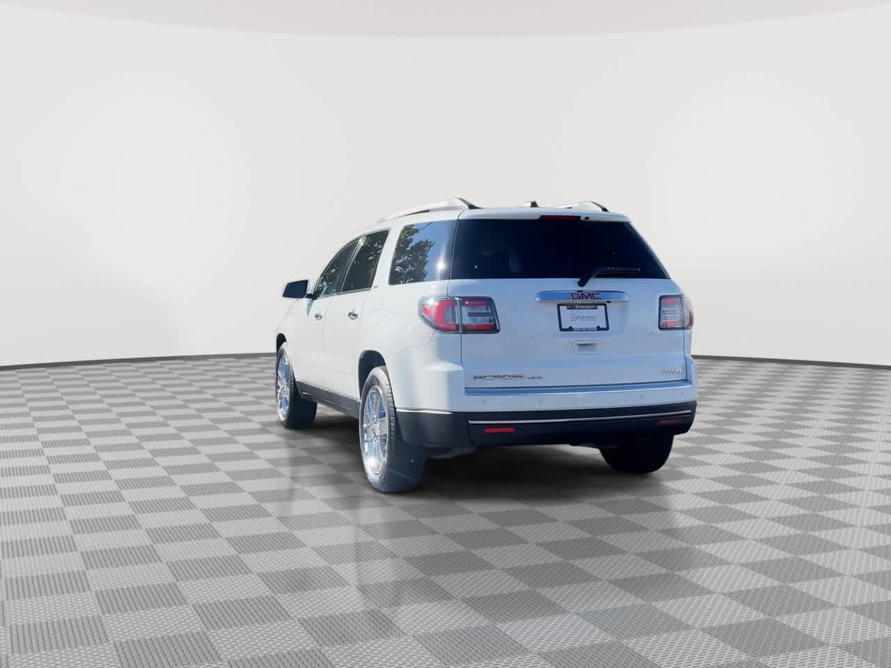 Used 2017 GMC Acadia Limited SLT AWD/4WD image 7
