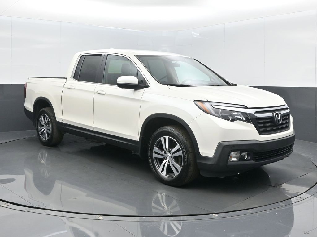 Used 2017 Honda Ridgeline RTS image 1
