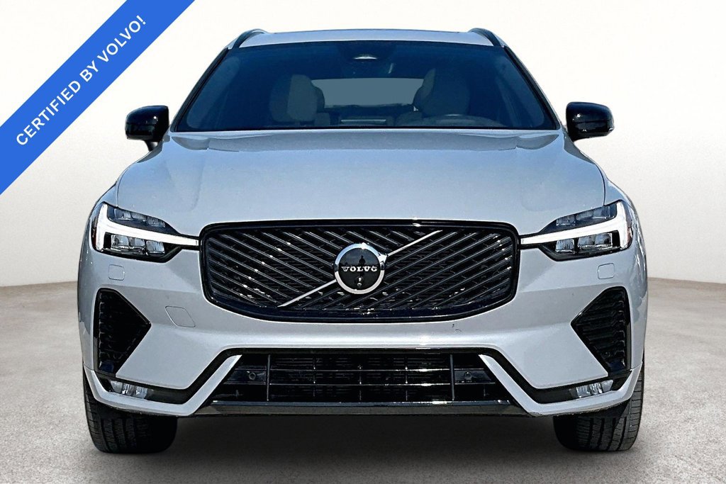 Used 2026 Volvo XC60 B5 Plus w/ Protection Package Premier AWD/4WD image 3